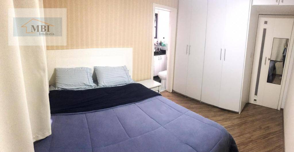 Apartamento à venda com 2 quartos, 62m² - Foto 3