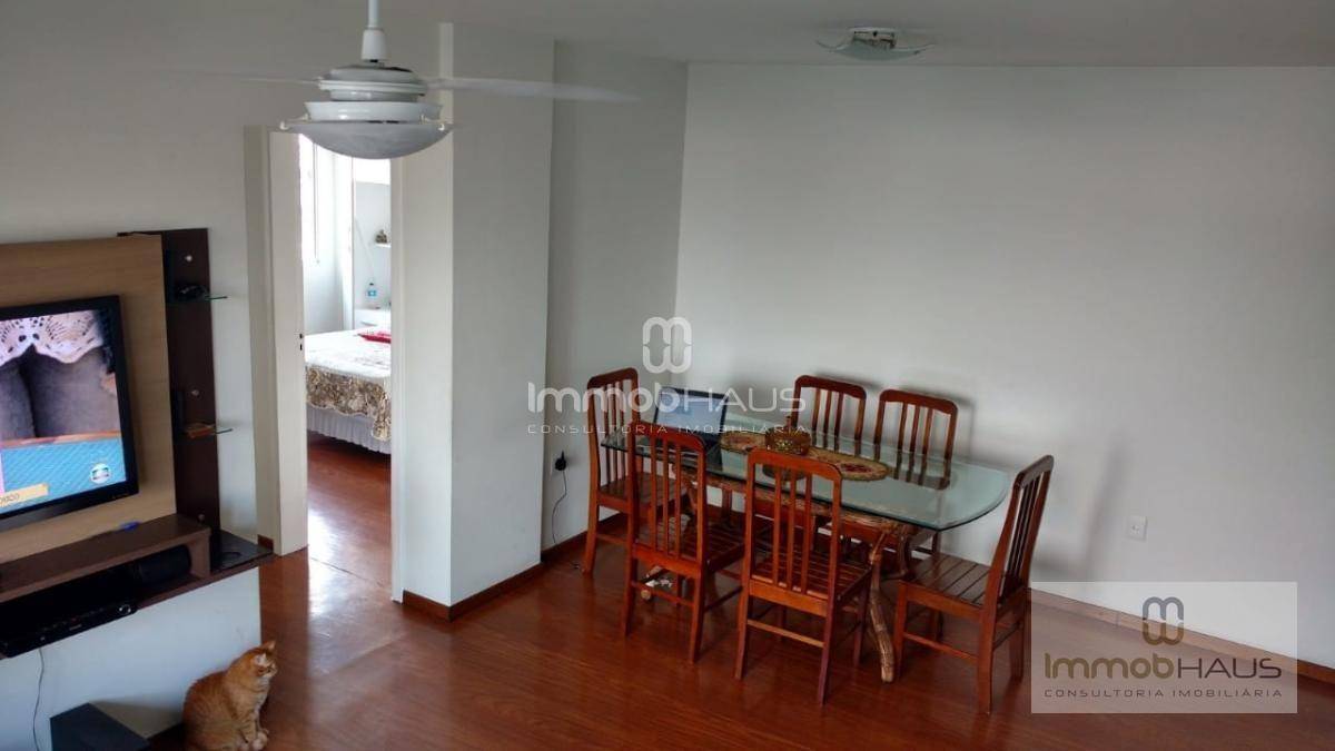 Apartamento à venda com 2 quartos, 90m² - Foto 6