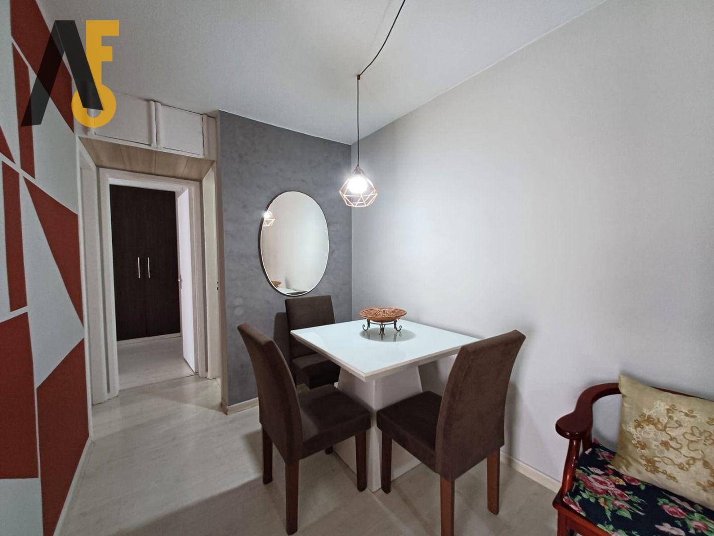 Apartamento à venda com 2 quartos, 64m² - Foto 5