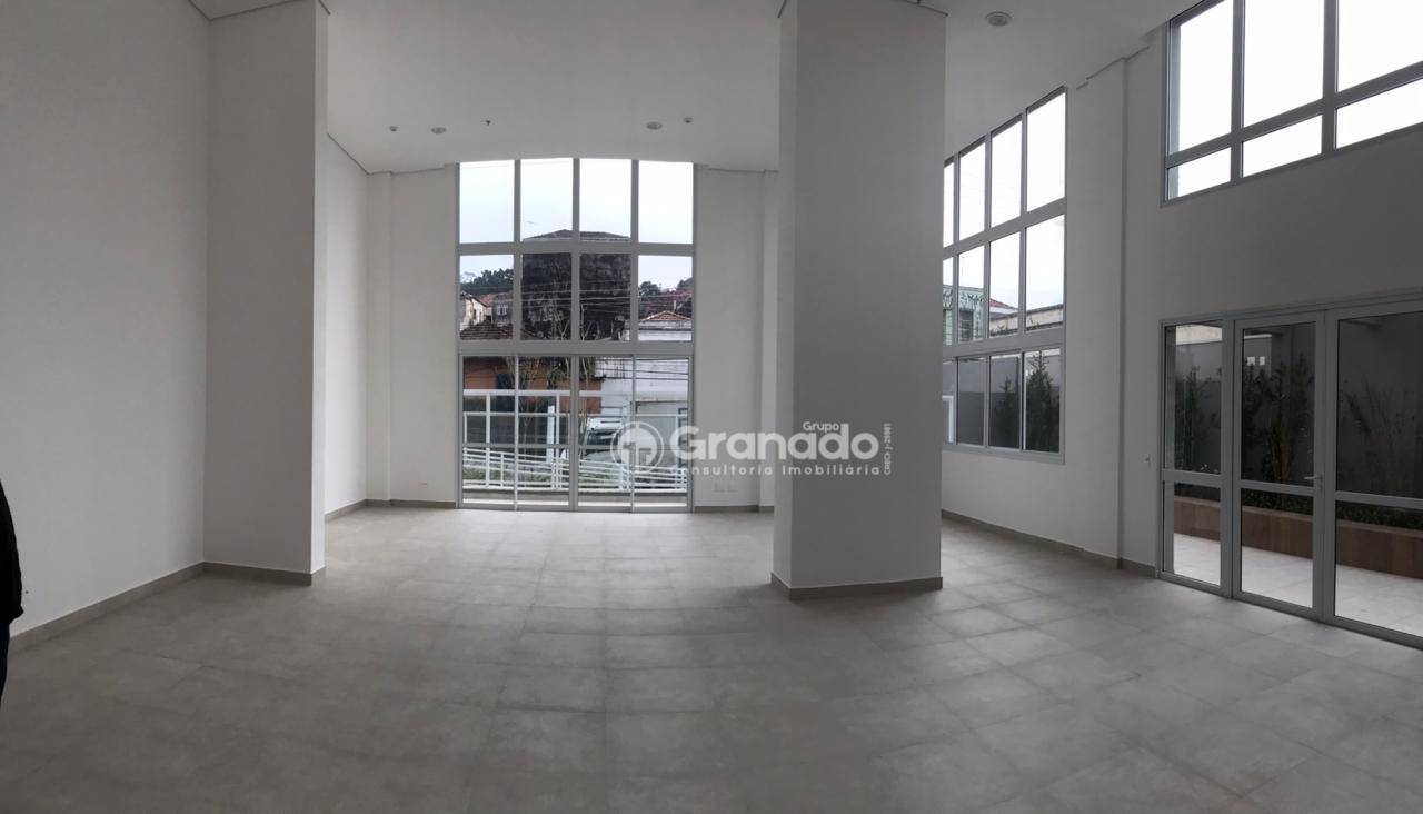 Apartamento à venda com 1 quarto, 60m² - Foto 32