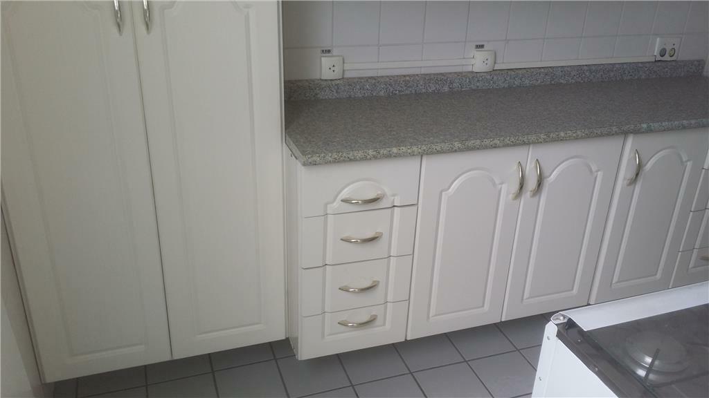 Apartamento à venda com 2 quartos, 50m² - Foto 2