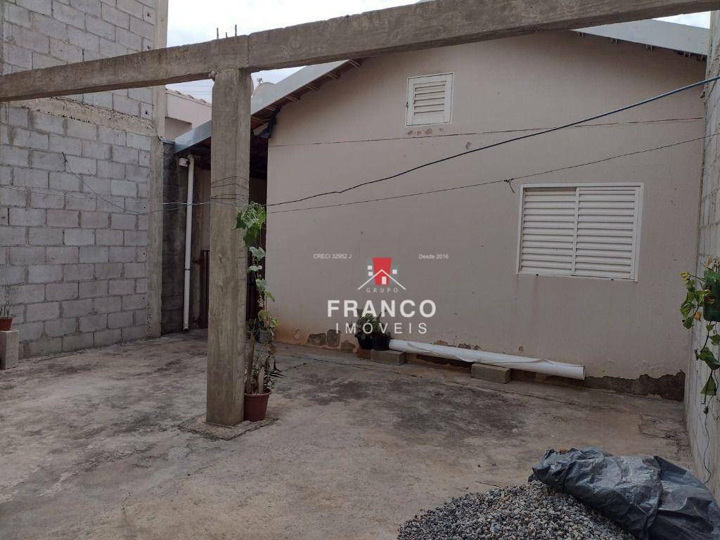 Casa à venda com 2 quartos, 85m² - Foto 7