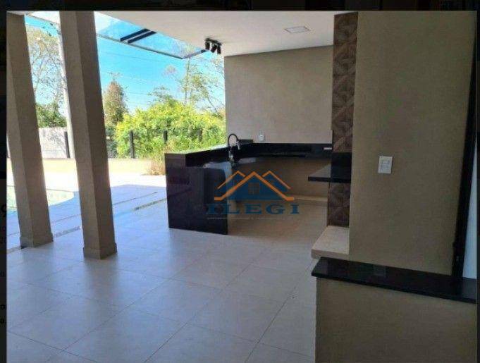 Casa de Condomínio à venda com 3 quartos, 220m² - Foto 9