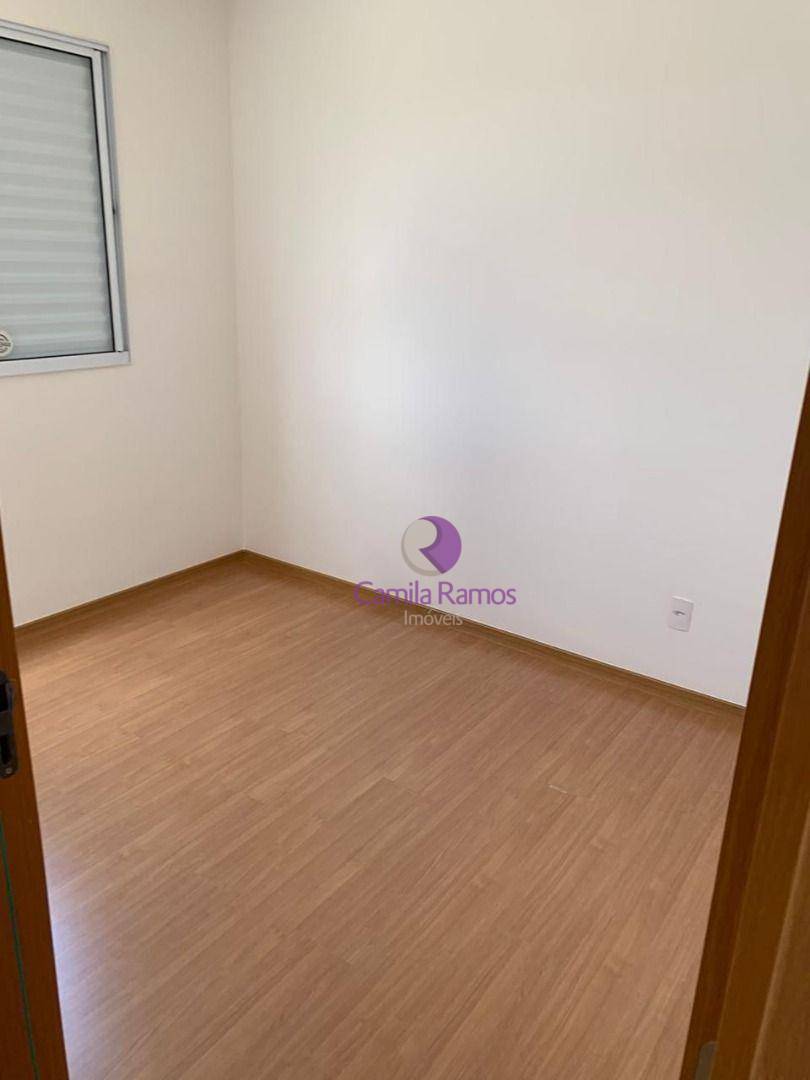 Apartamento à venda com 2 quartos, 42m² - Foto 3