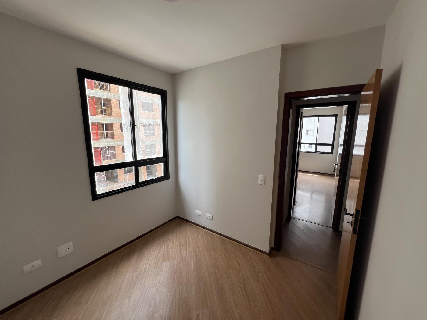 Apartamento para alugar com 2 quartos, 91m² - Foto 11