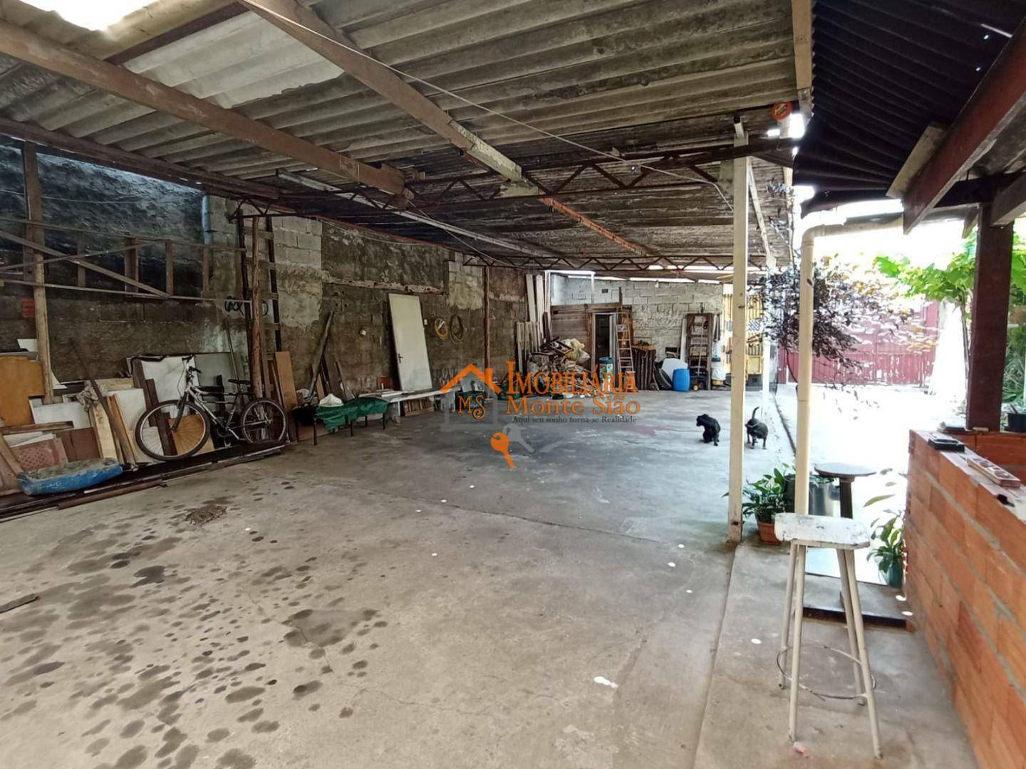 Casa à venda com 3 quartos, 250m² - Foto 4