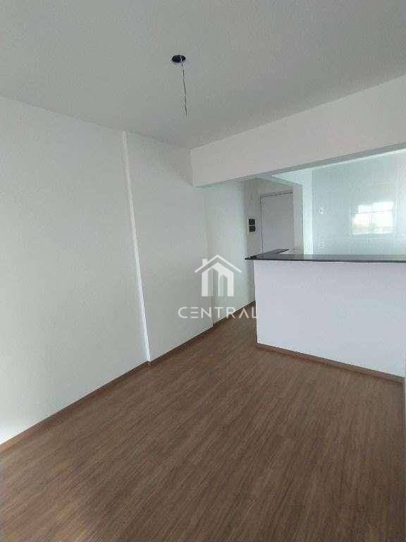 Apartamento para alugar com 2 quartos, 58m² - Foto 3