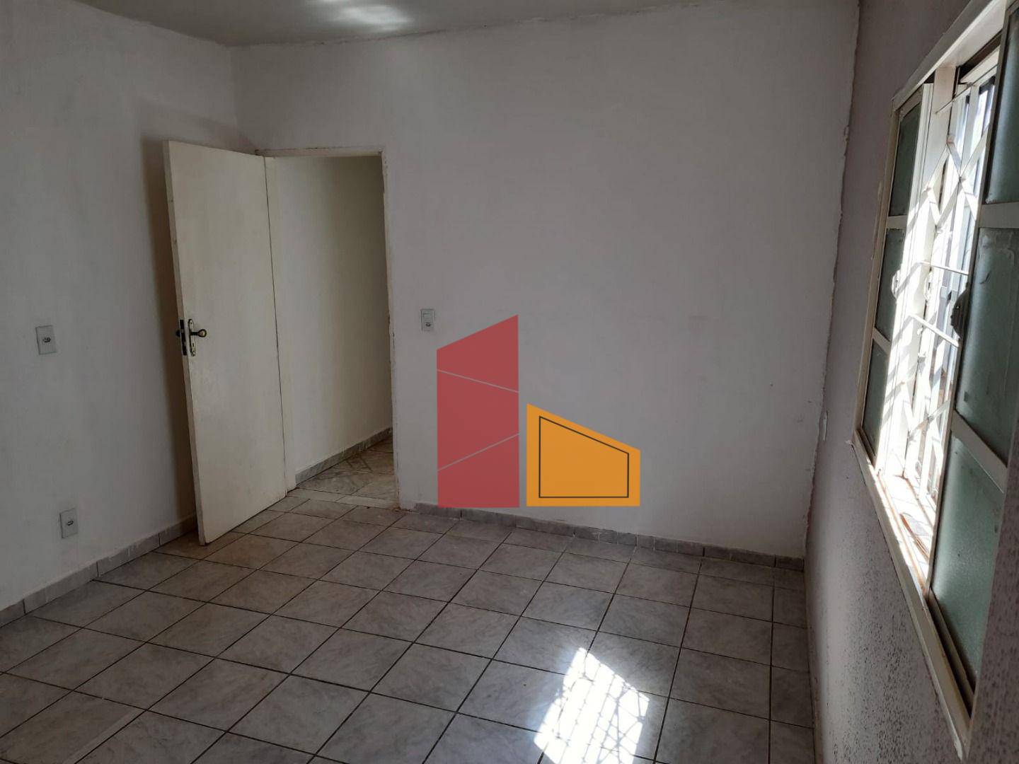 Casa à venda com 3 quartos, 130m² - Foto 5