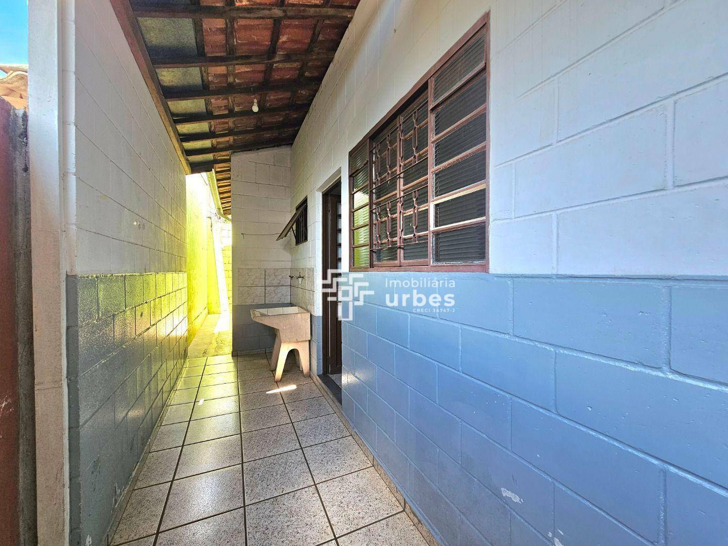 Casa para alugar com 1 quarto, 39m² - Foto 9