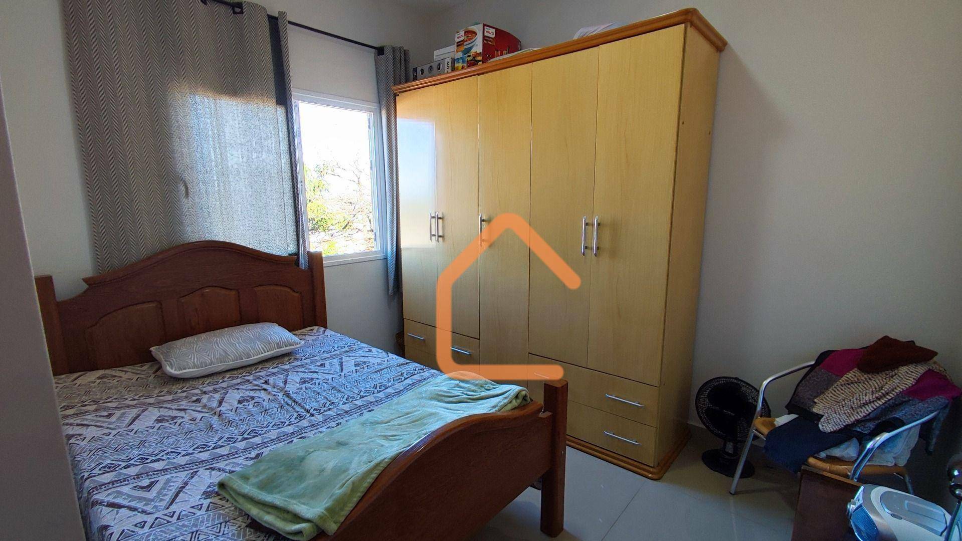 Apartamento à venda com 2 quartos, 80m² - Foto 11