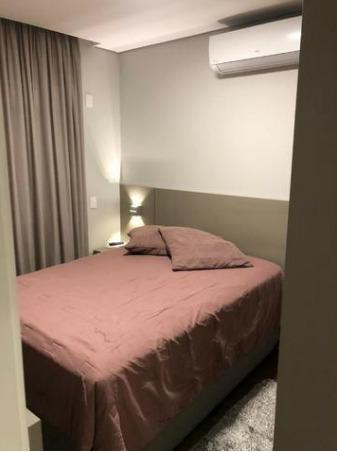 Apartamento à venda com 3 quartos, 108m² - Foto 2