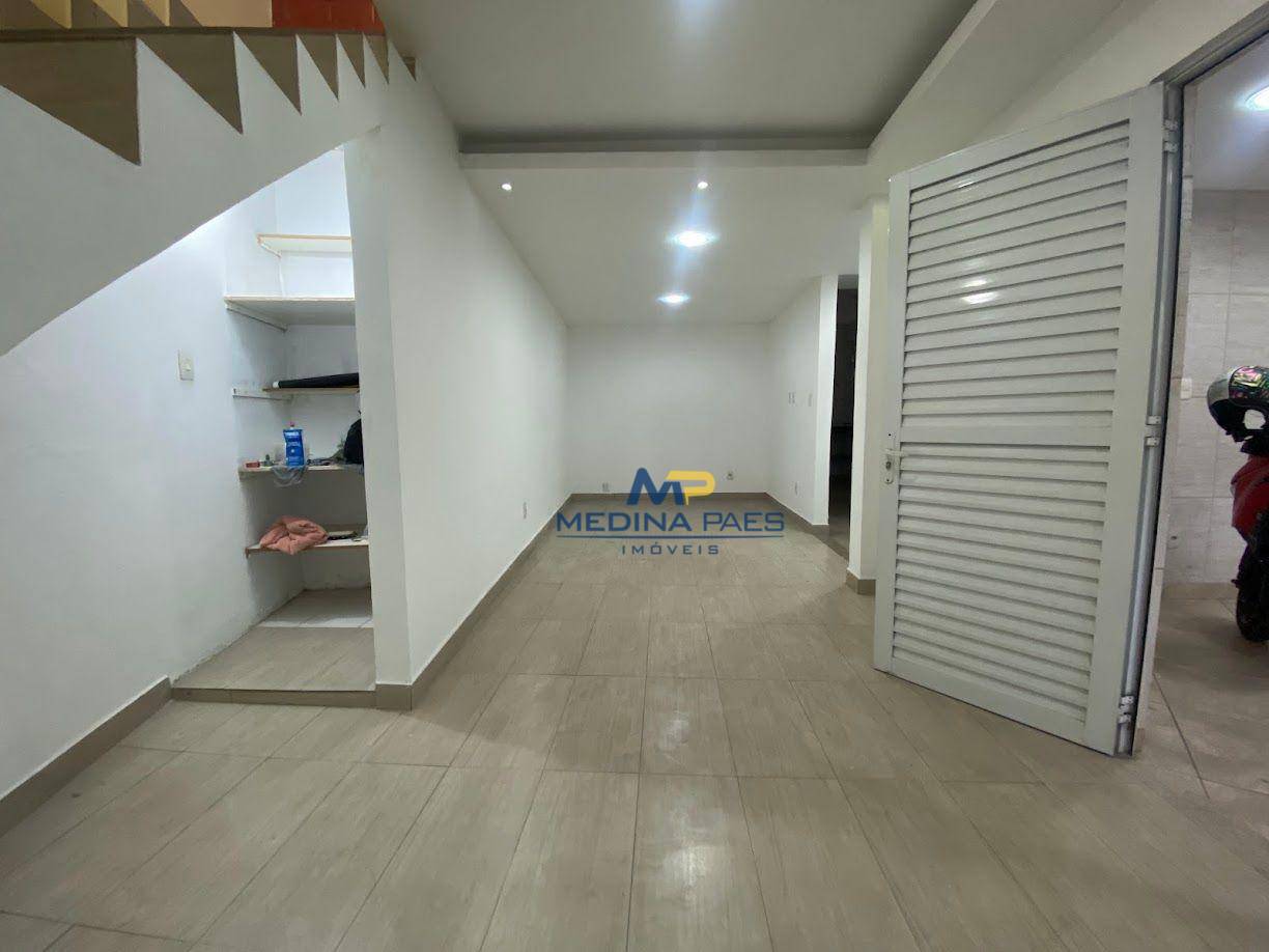 Casa à venda com 3 quartos, 153M2 - Foto 2