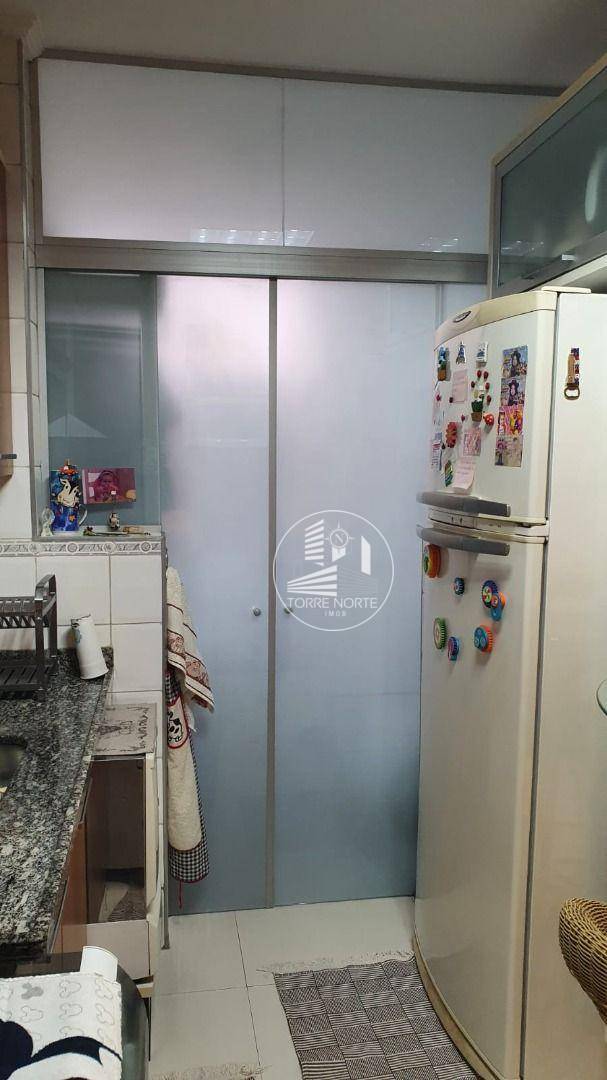 Apartamento à venda com 2 quartos, 84m² - Foto 14