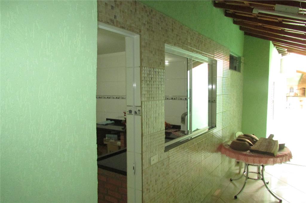 Casa à venda com 2 quartos, 156m² - Foto 25