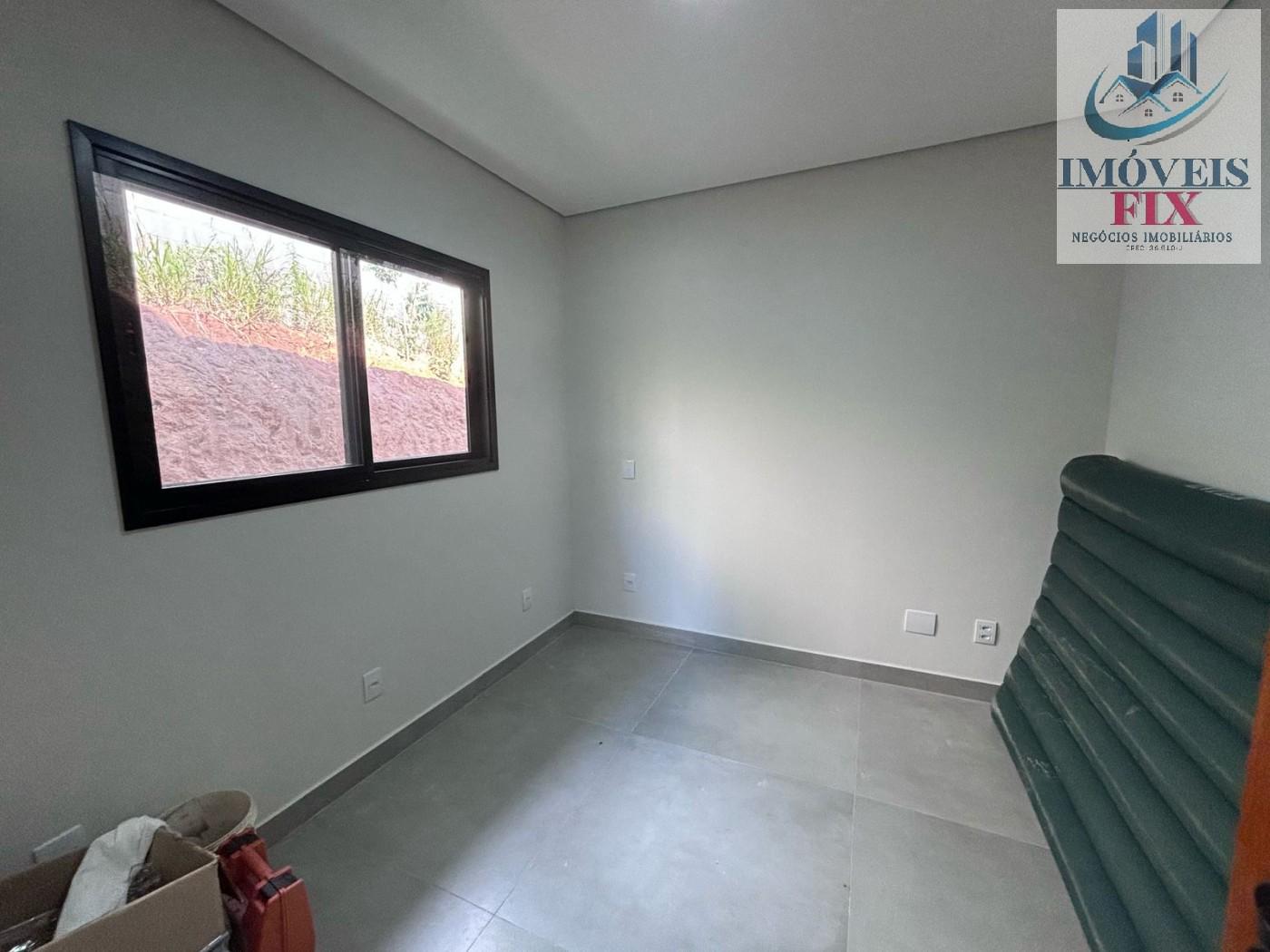 Casa de Condomínio à venda com 3 quartos, 250m² - Foto 29