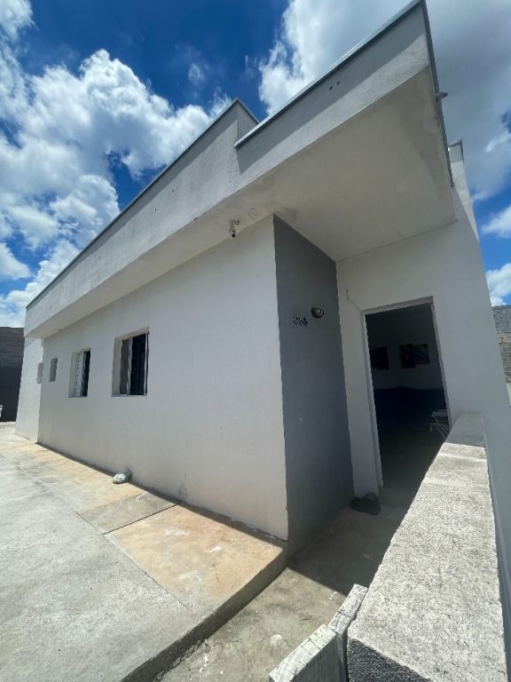 Casa à venda e aluguel com 2 quartos, 70m² - Foto 28