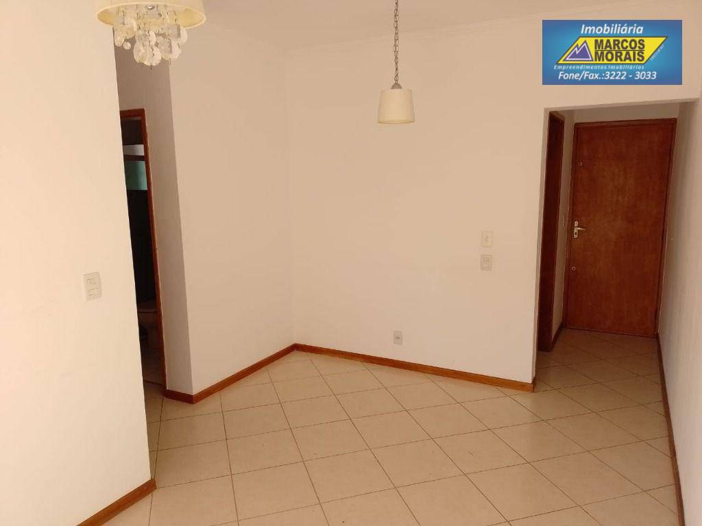 Apartamento à venda com 3 quartos, 58m² - Foto 4