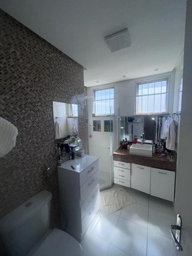 Apartamento à venda com 4 quartos, 200m² - Foto 20