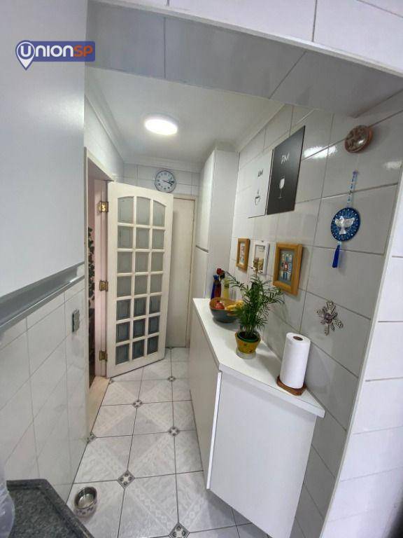 Apartamento à venda com 2 quartos, 60m² - Foto 20