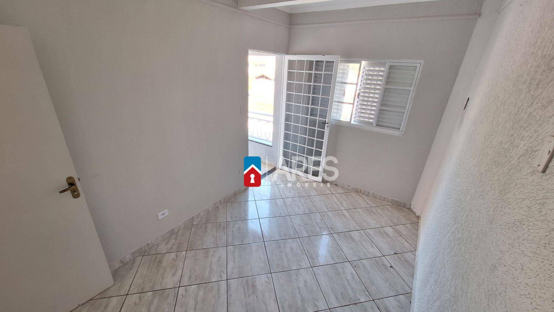 Casa para alugar com 3 quartos, 100m² - Foto 19