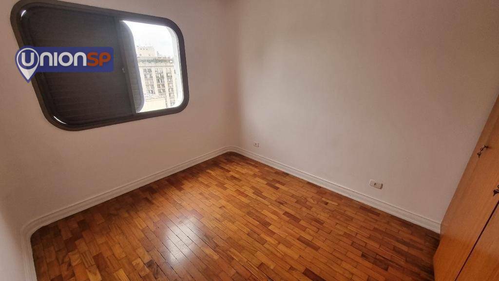 Apartamento à venda com 3 quartos, 122m² - Foto 3