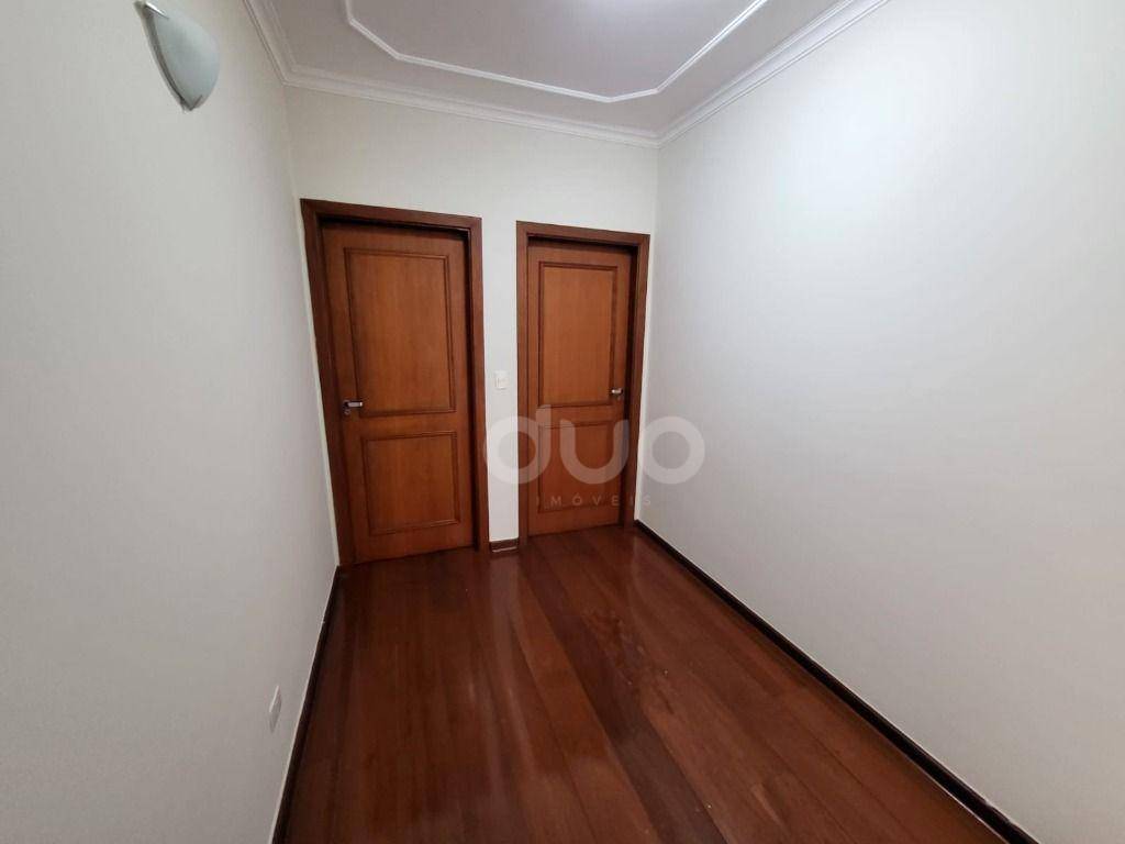 Casa de Condomínio para alugar com 4 quartos, 258m² - Foto 28