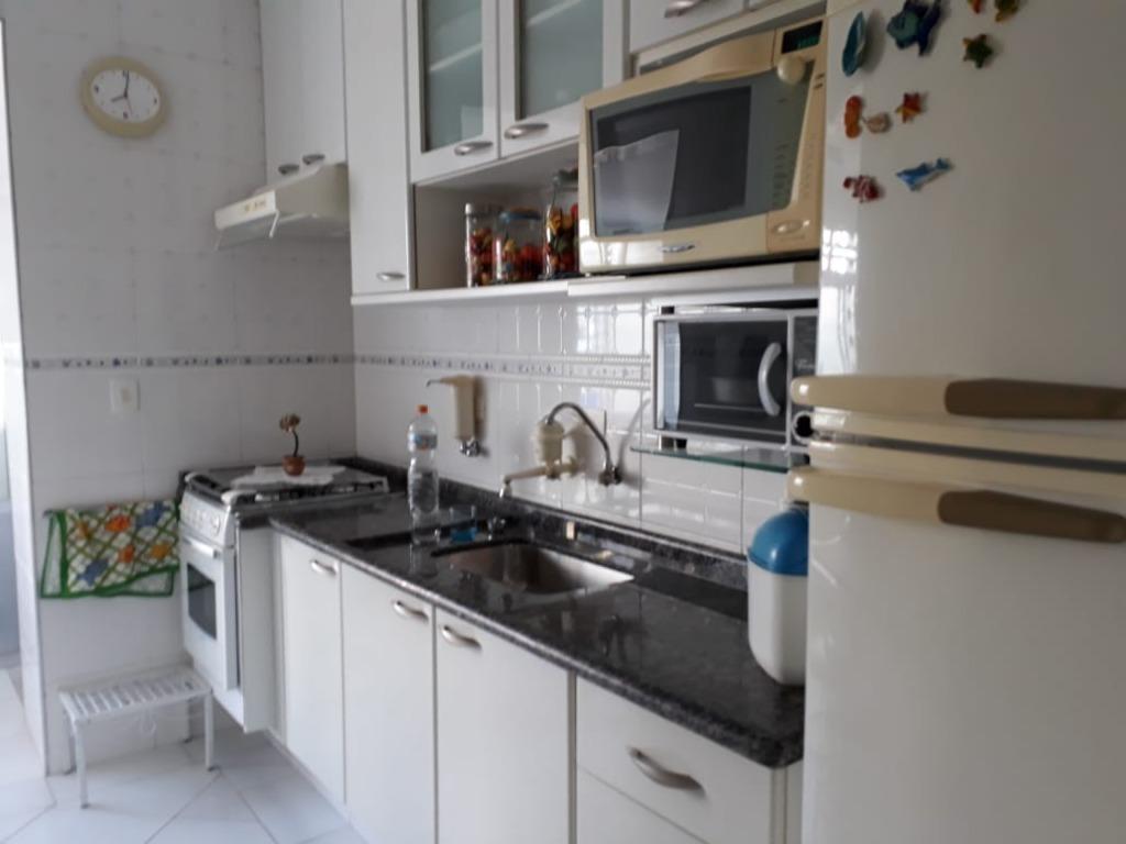 Apartamento à venda com 2 quartos, 75m² - Foto 5