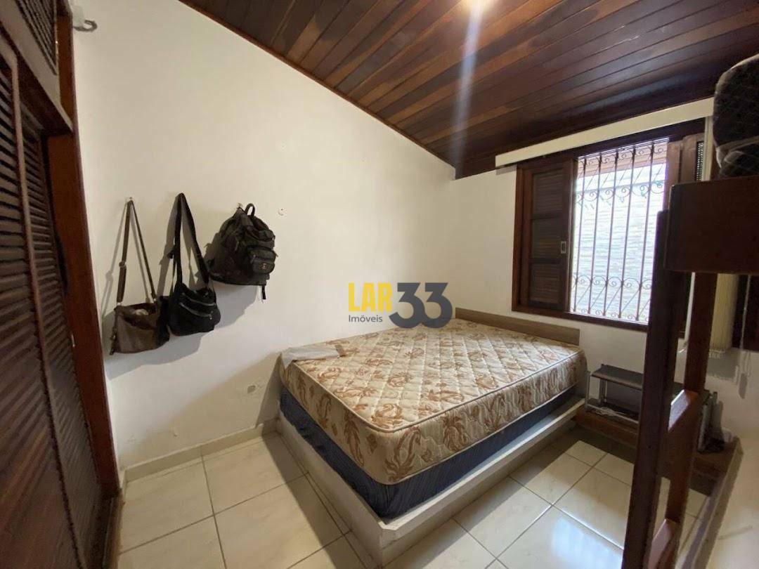 Casa à venda com 3 quartos, 334m² - Foto 36