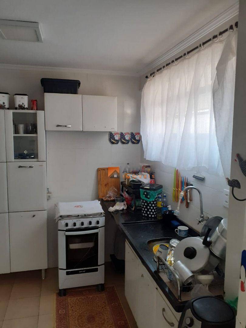 Apartamento à venda com 2 quartos, 55m² - Foto 13