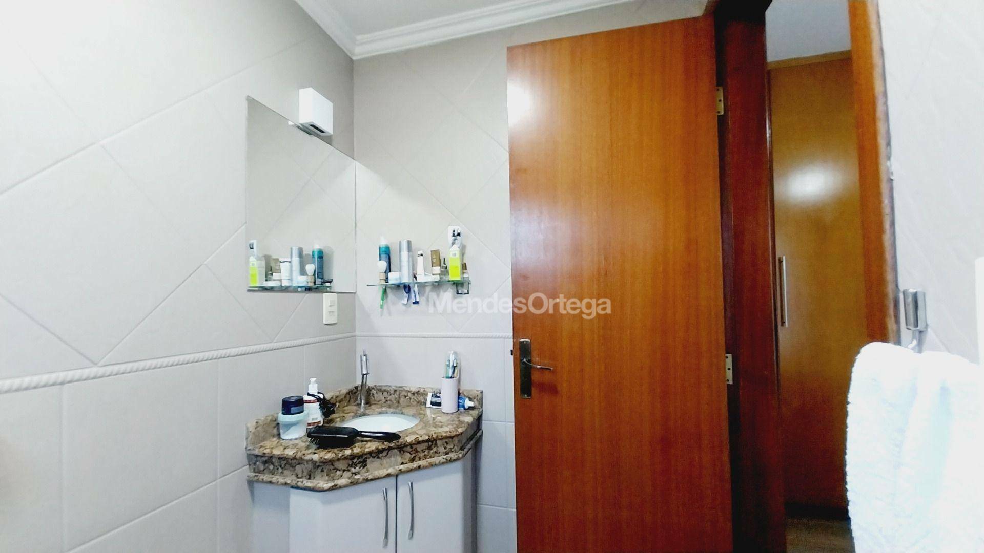 Apartamento à venda com 2 quartos, 78m² - Foto 33