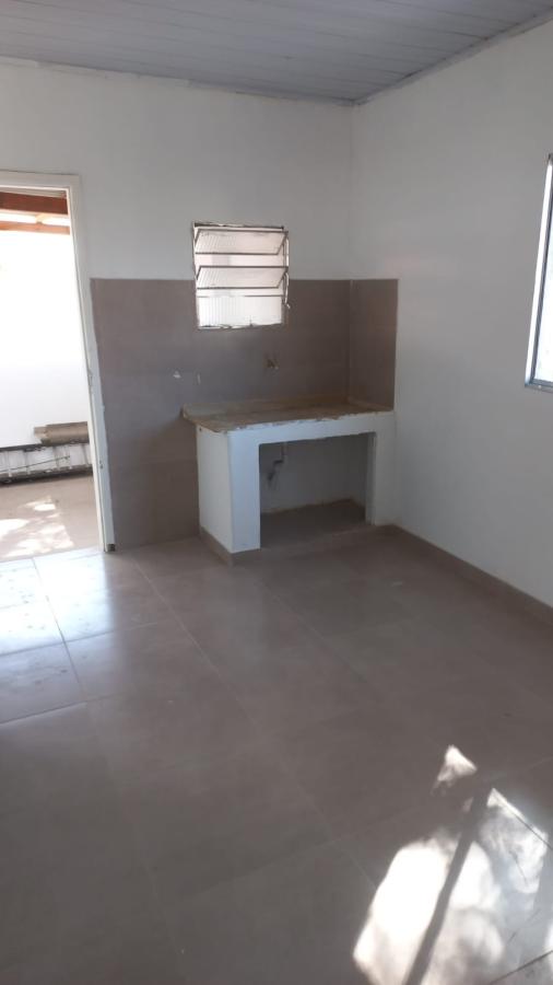 Casa para alugar com 1 quarto, 75m² - Foto 10