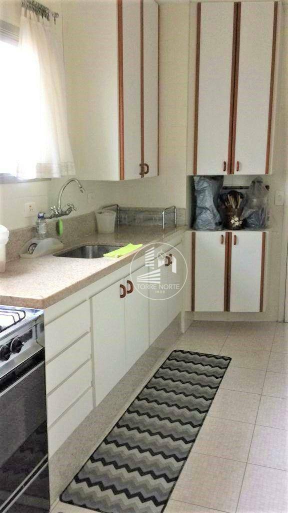 Apartamento à venda com 3 quartos, 107m² - Foto 10