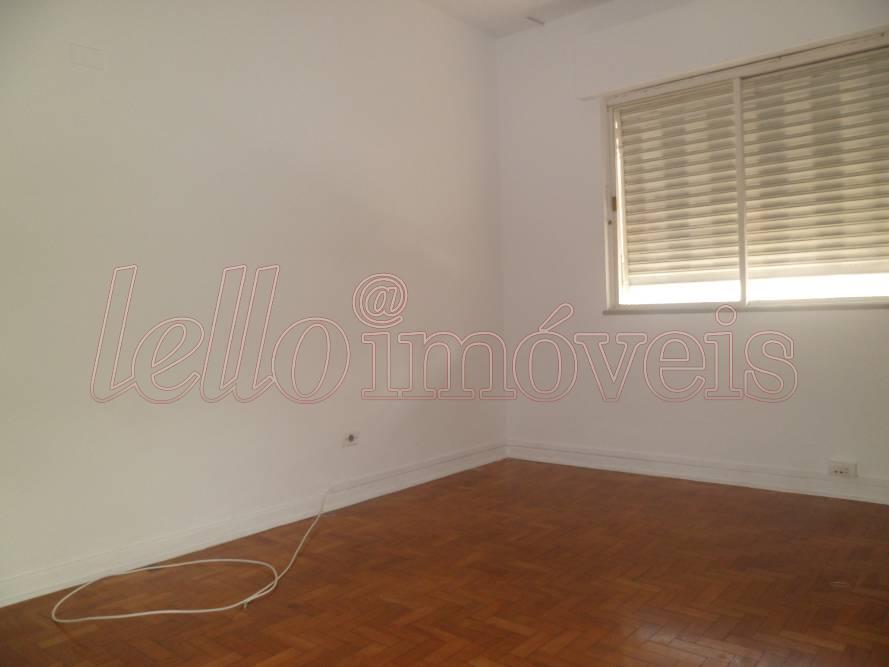 Apartamento para alugar com 3 quartos, 240m² - Foto 6