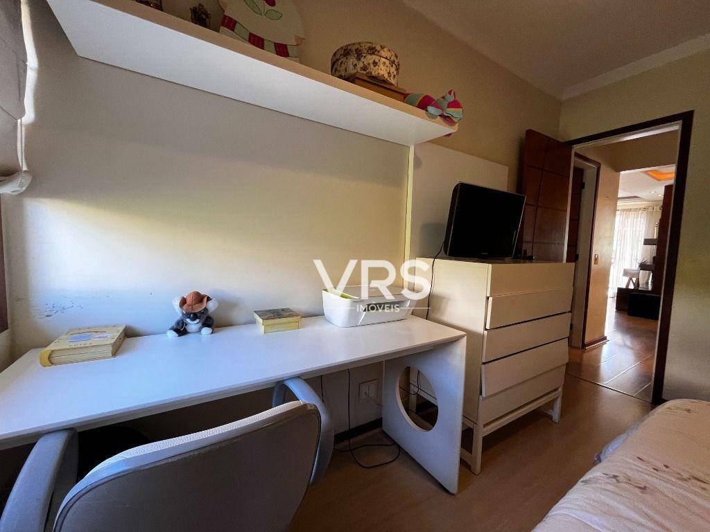 Apartamento à venda com 2 quartos, 80m² - Foto 24