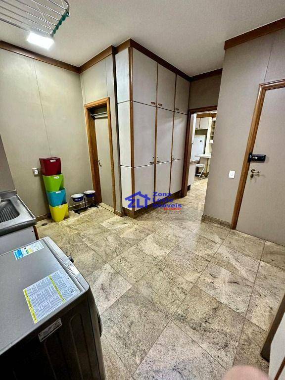 Apartamento à venda com 4 quartos, 350m² - Foto 21