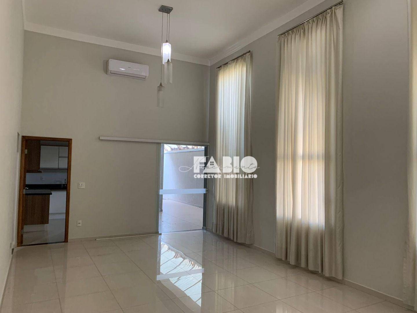 Casa de Condomínio à venda com 3 quartos, 176m² - Foto 2