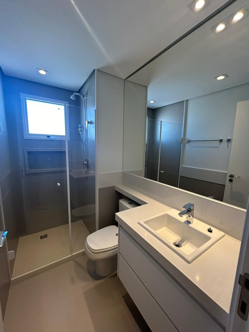 Apartamento à venda com 3 quartos, 145m² - Foto 11