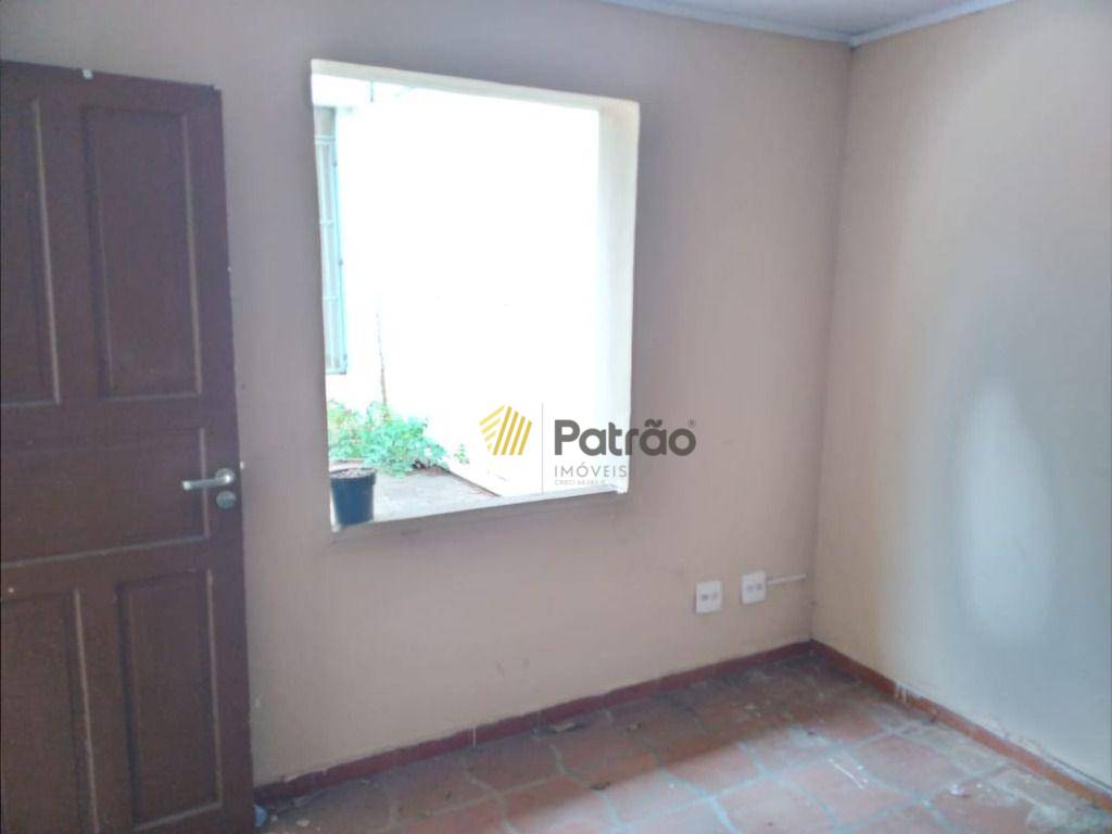 Sobrado à venda e aluguel com 3 quartos, 250m² - Foto 28