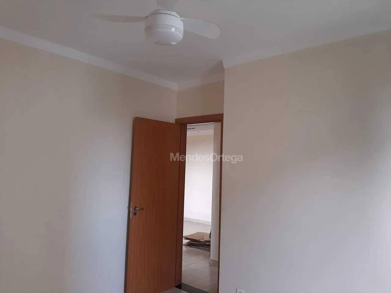 Apartamento à venda com 2 quartos, 48m² - Foto 3