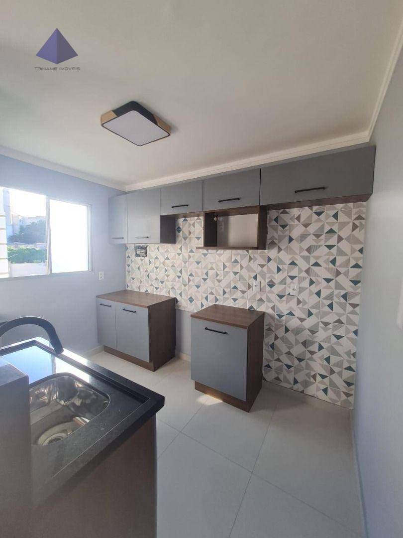 Apartamento para alugar com 2 quartos, 45m² - Foto 10