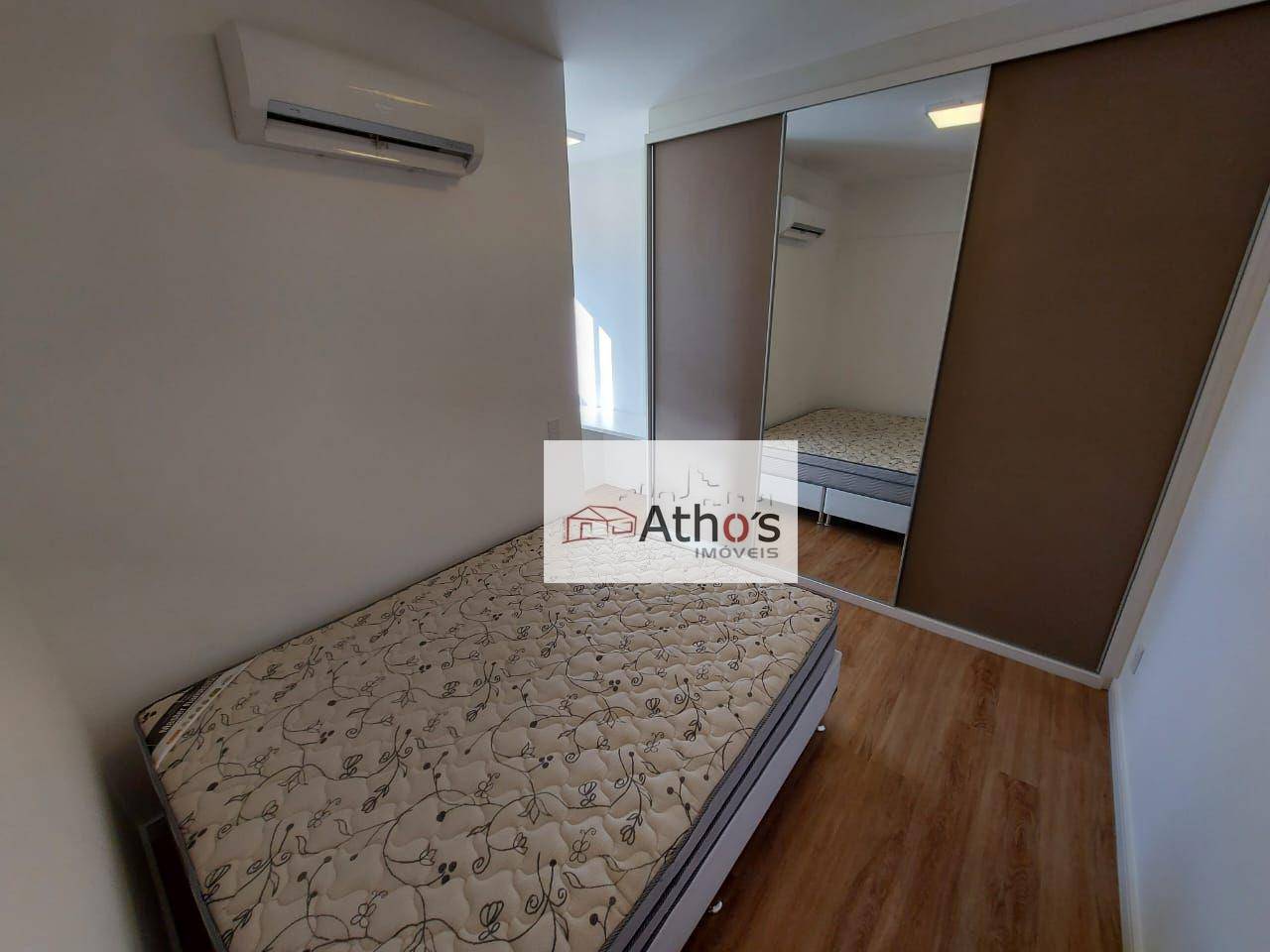 Apartamento para alugar com 1 quarto, 55m² - Foto 6