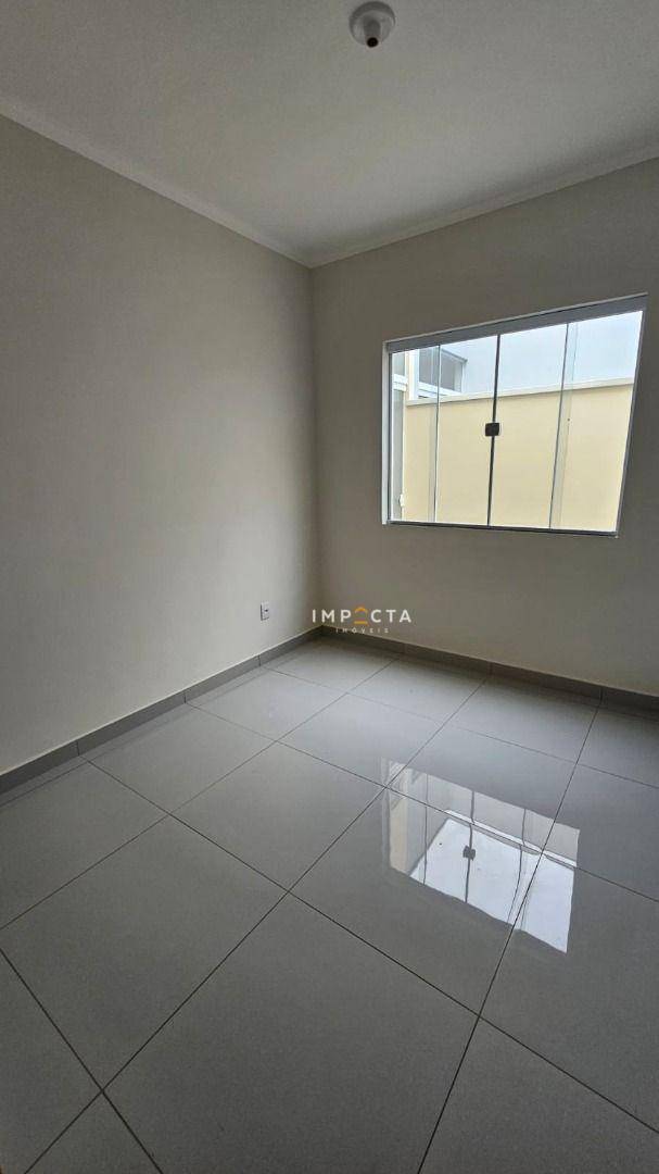 Casa à venda com 3 quartos, 84m² - Foto 13