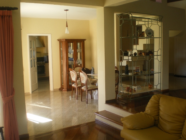 Casa à venda com 4 quartos, 440m² - Foto 4