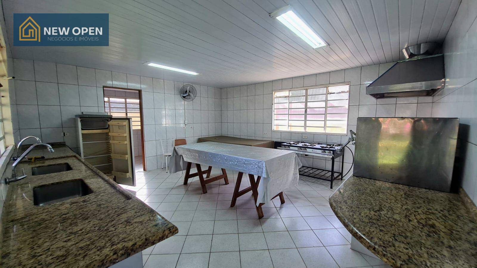 Chácara à venda com 4 quartos, 608m² - Foto 30