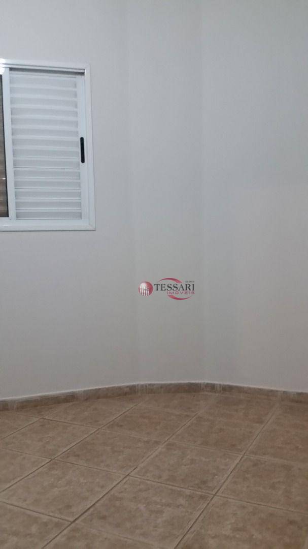 Apartamento para alugar com 3 quartos, 95m² - Foto 10