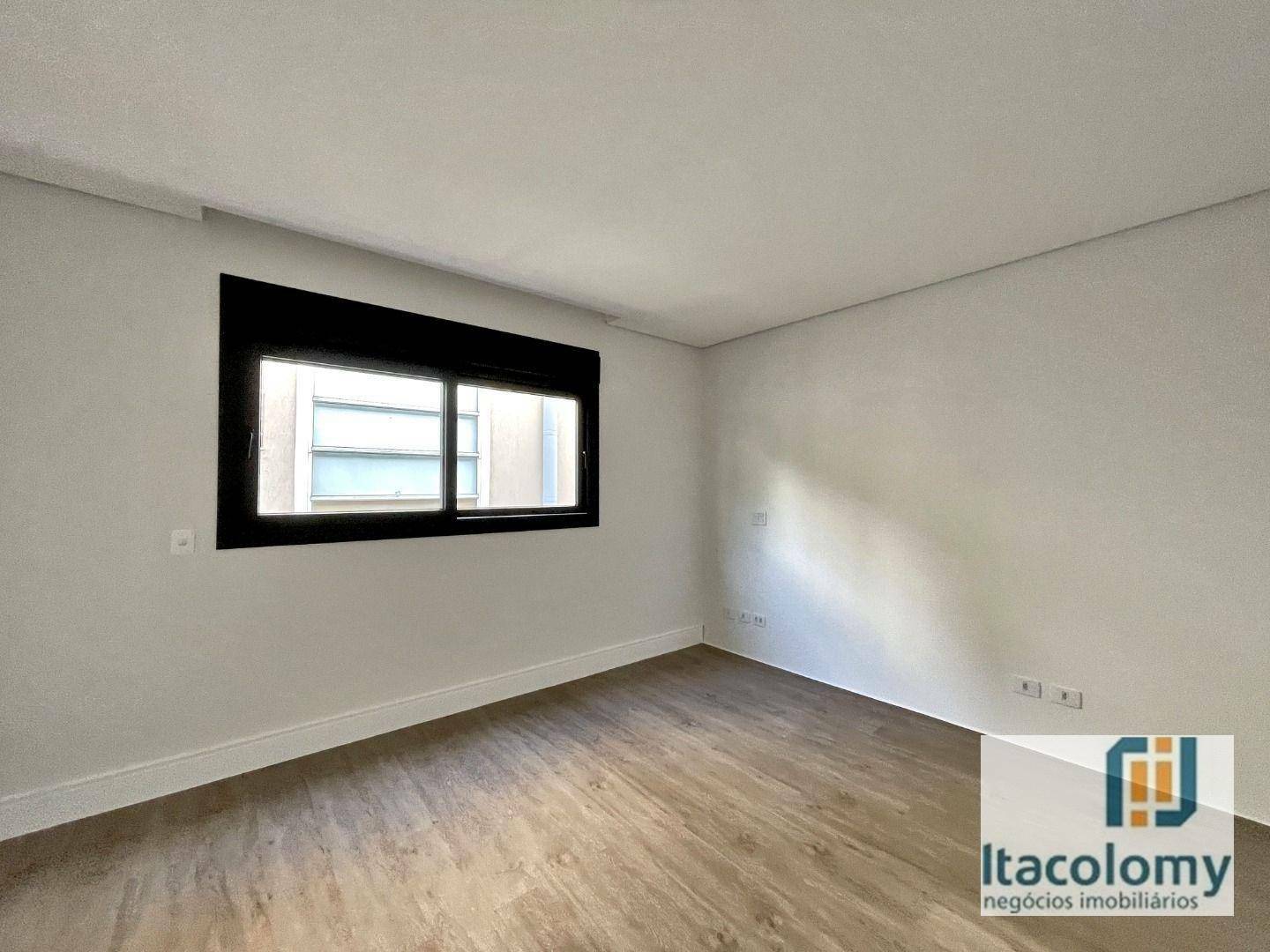 Casa de Condomínio à venda com 4 quartos, 350m² - Foto 14