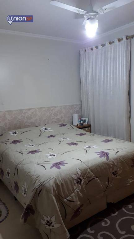 Apartamento à venda com 3 quartos, 84m² - Foto 4