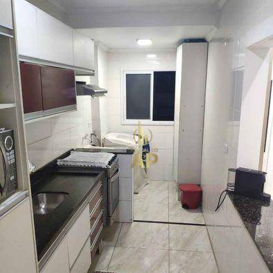 Apartamento à venda com 2 quartos, 70m² - Foto 7