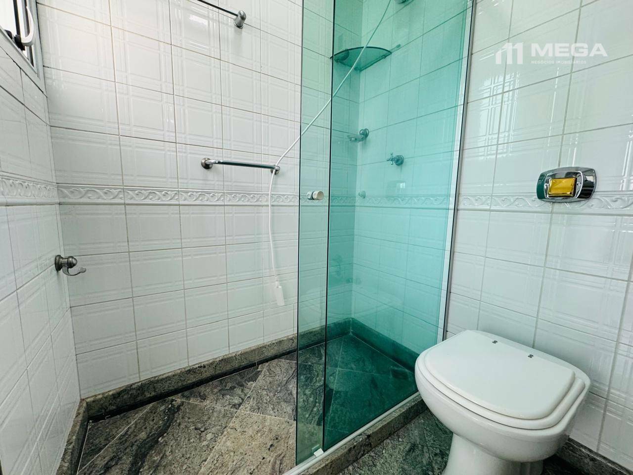 Apartamento à venda com 3 quartos, 130m² - Foto 13