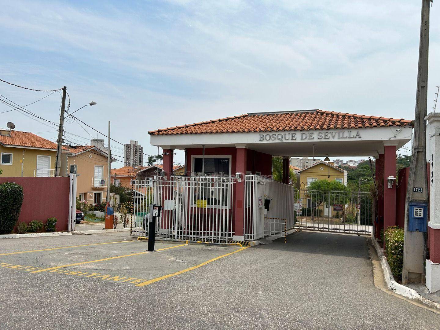 Casa de Condomínio à venda com 3 quartos, 95m² - Foto 1